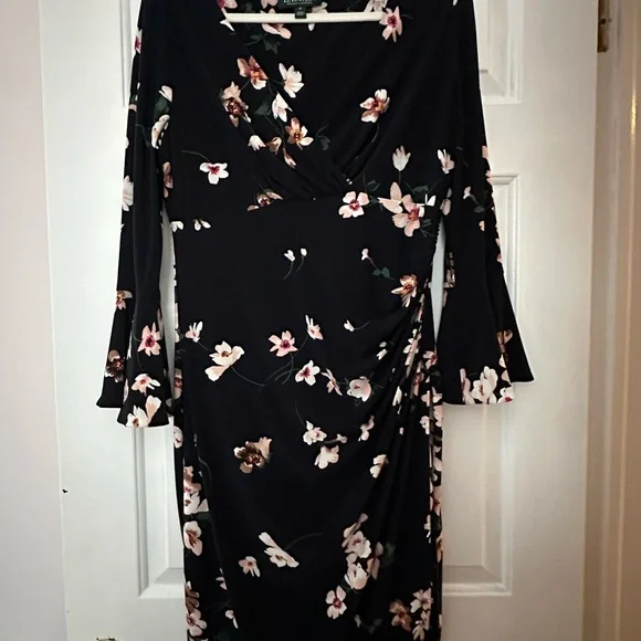 Ralph Lauren Floral Stretch Dress with Bell Sleeves | Lighthouse Navy | Size 12 - Picture 5 of 7